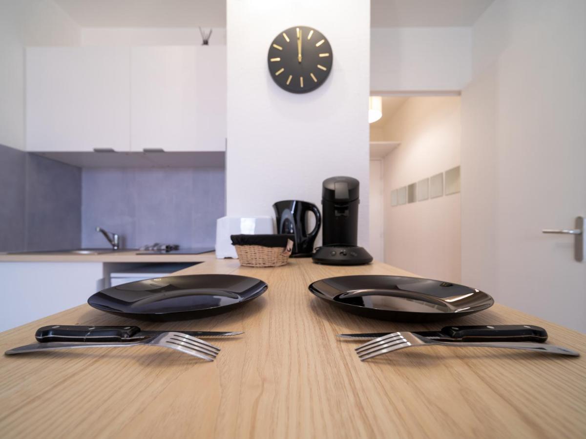 Appartement Climatise Avec Parking A 6Min A Pied De La Gare St Charles Марсель Экстерьер фото