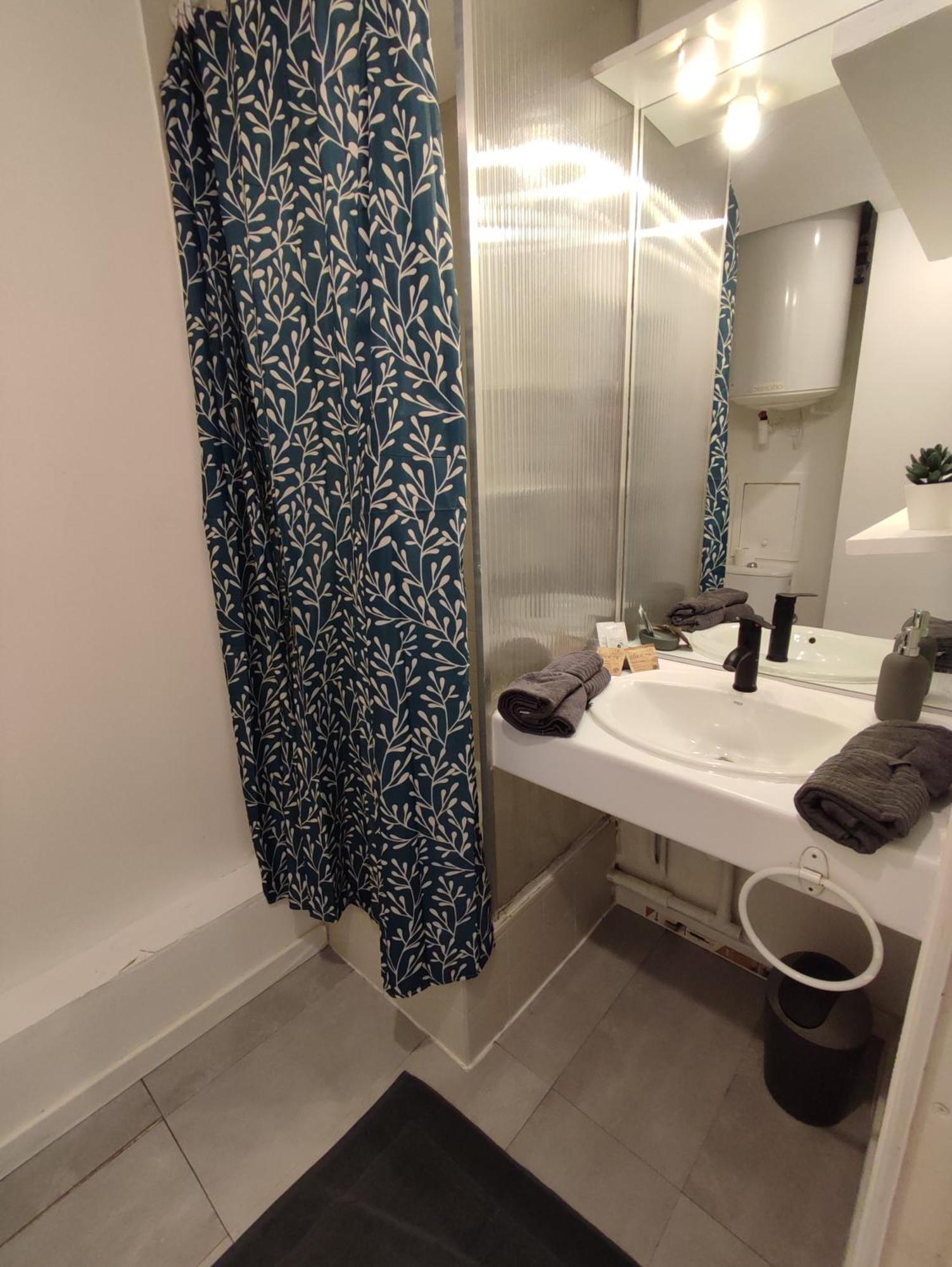 Appartement Climatise Avec Parking A 6Min A Pied De La Gare St Charles Марсель Экстерьер фото